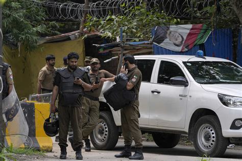 Pakistani police arrest former Prime Minister Imran Khan